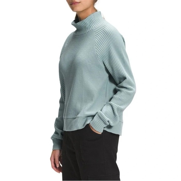 The North Face waffle knit mock neck top - Picture 2 of 9